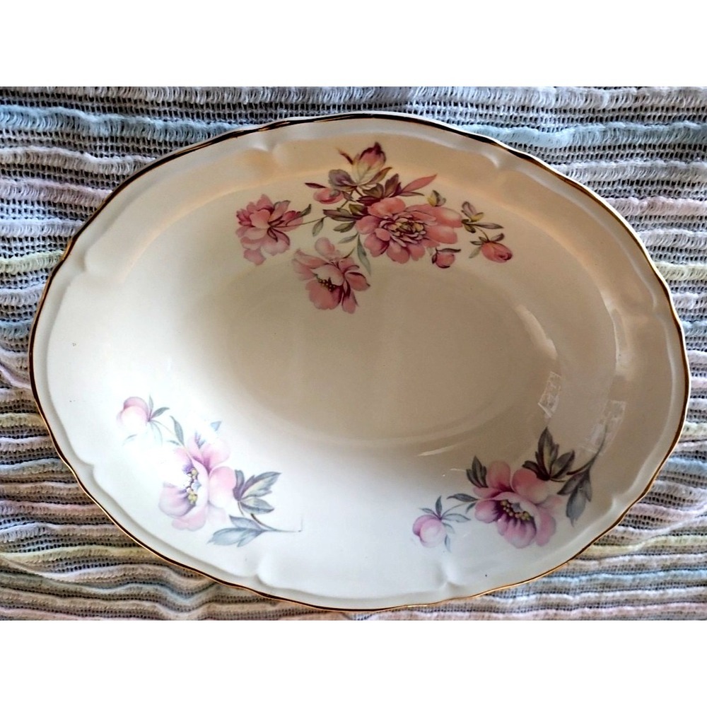 Knowles Vintage Pink‎ Floral Pre-Owned With Gold edging